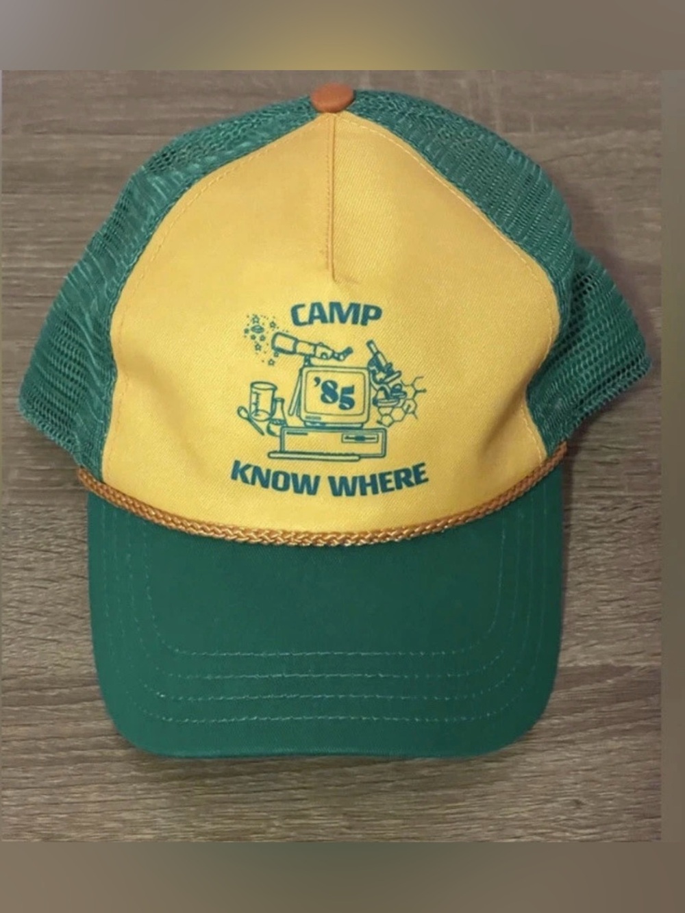 NWOT Stranger Things Dustin Trucker Hat Camp Know Where 85 Retro Netflix
